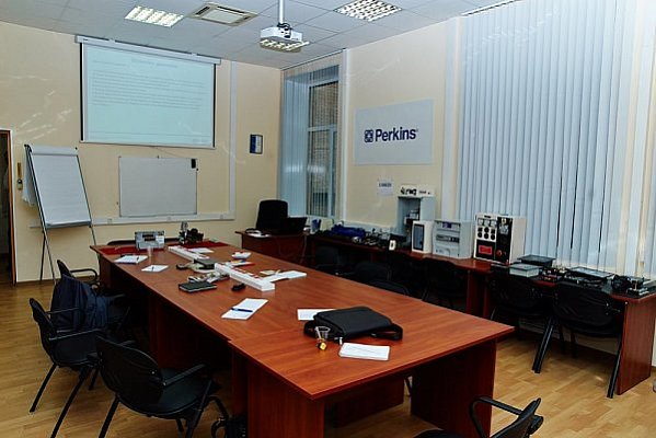 Тренинг по обслуживанию и эксплуатации двигателей Perkins и ДГУ FG Wilson